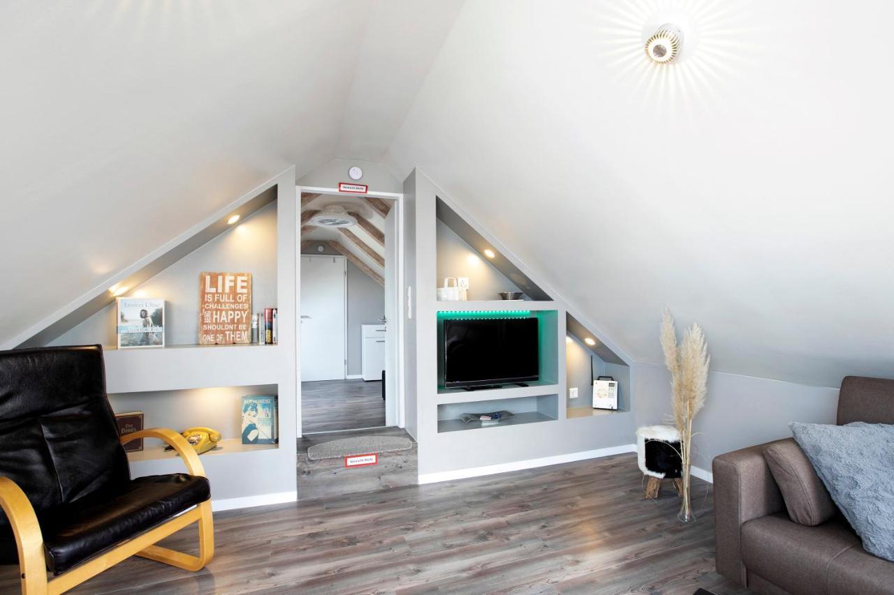 Uhses Ferienwohnung Heide  Bagian luar foto